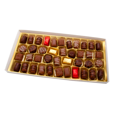 Image du produit 2 - Assortiment de pralines bo&icirc;te rouge 400g