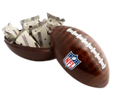 Produktabbildung - NFL Football Dose gefüllt mit Brownies 150g - Vorverkauf: Auslieferung ab Januar 2026